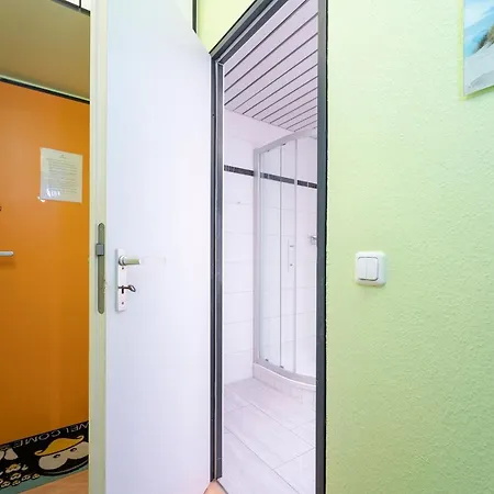 Apartment Berolina 513 *